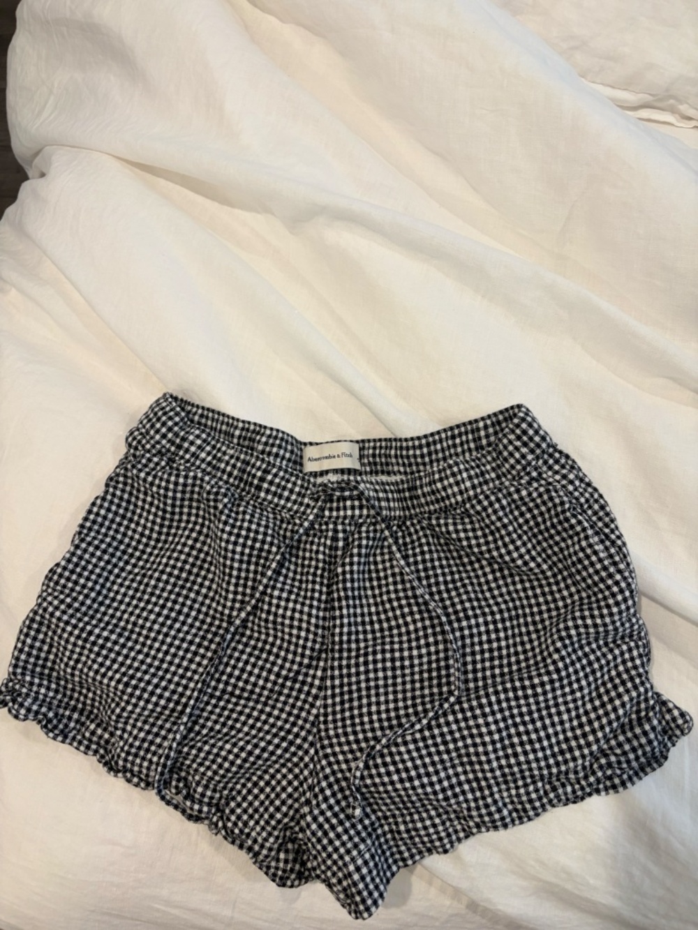 Abercrombie gingham shorts
